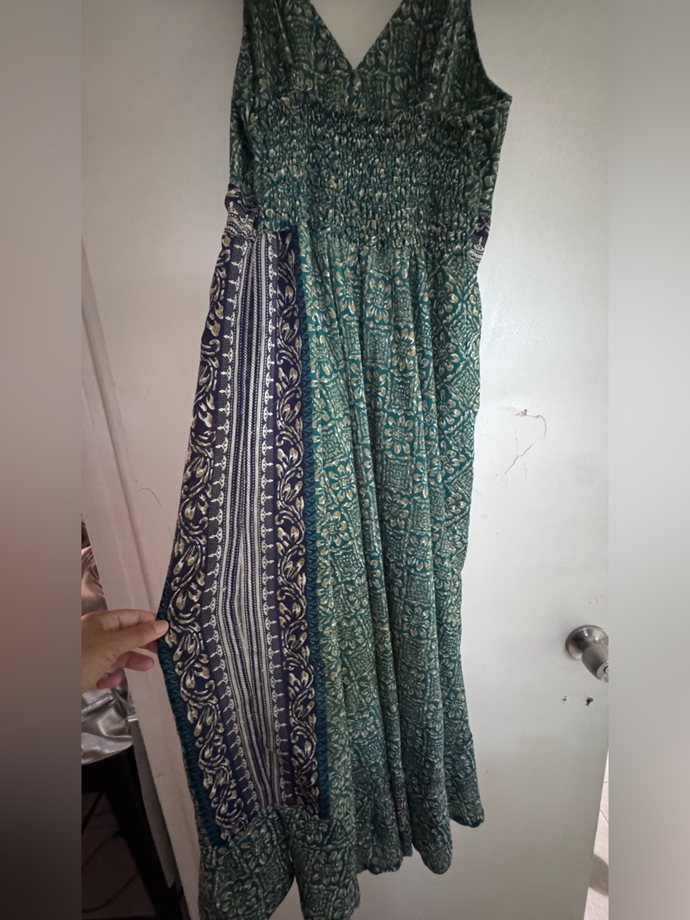 Sleeveless V-Neck Midi Dress in Teal Blue - Picture 8 of 9